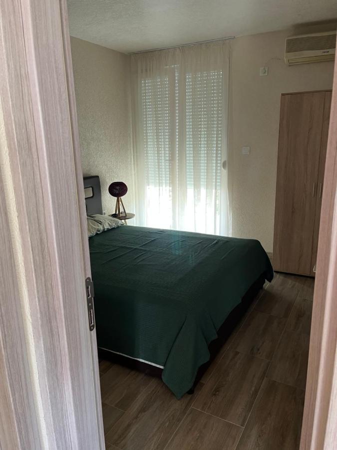 Apartment Rezevici *